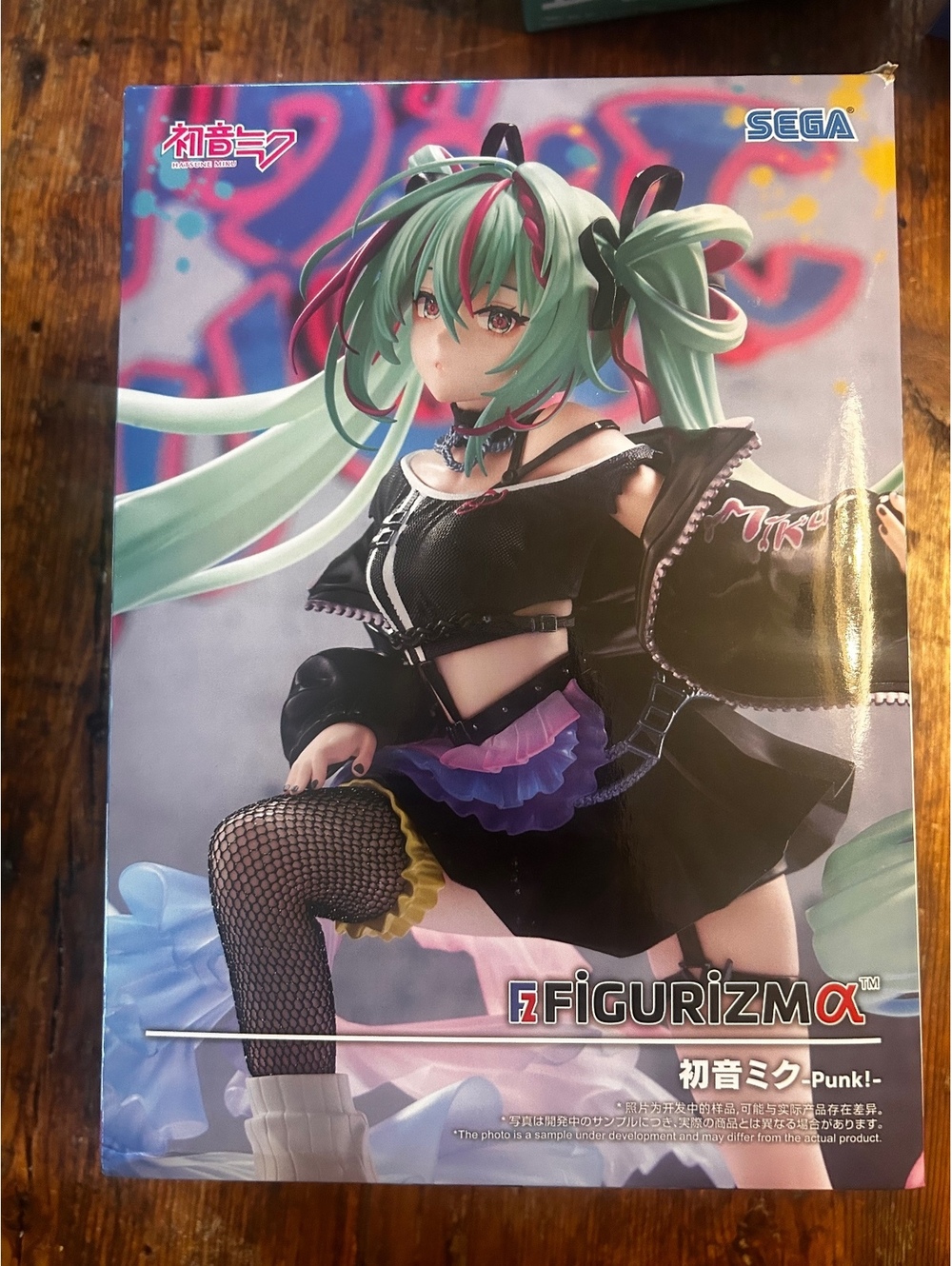SEGA FiguRIZM α Hatsune Miku Punk! Figure